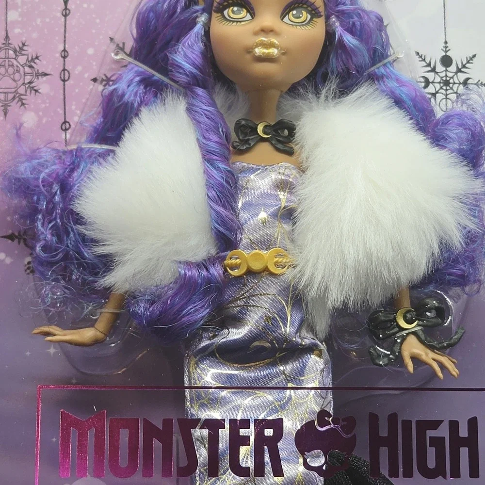 NEW Monster High Clawdeen Wolf Howliday Winter Edition Doll 2023 Mattel Shipper
